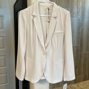 NWT Treasure & Bond Very Pale Pink Blazer Size Medium